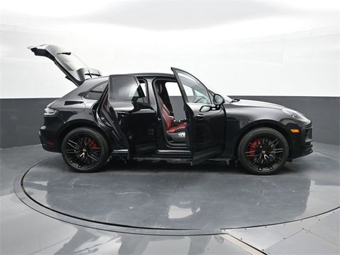 Used 2023 Porsche Macan GTS image 37