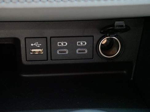 Certified 2026 Toyota Highlander XLE AWD/4WD image 30