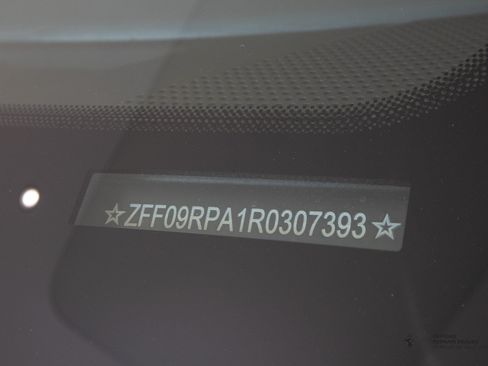 Used 2024 Ferrari Roma Spider RWD image 20