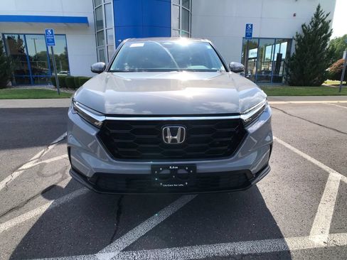 Certified 2025 Honda CR-V EX image 2