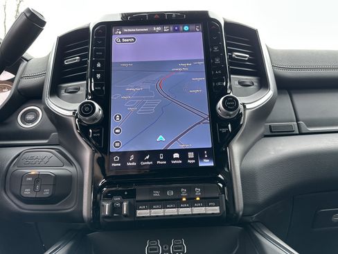 New 2026 RAM 4500 4x4 Crew Cab DRW image 7