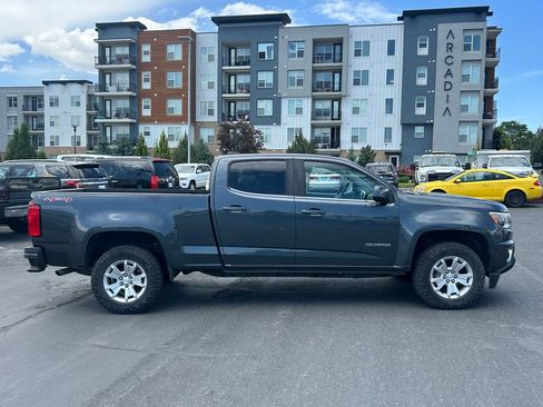 Used 2017 Chevrolet Colorado LT w/ LT Convenience Package AWD/4WD image 2