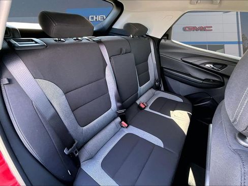 New 2026 Chevrolet TrailBlazer LT w/ Convenience Package AWD/4WD image 9