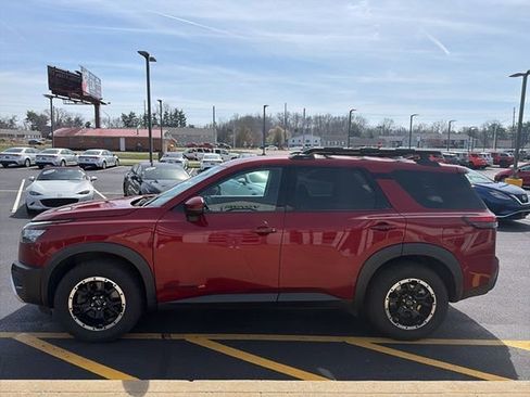 Used 2023 Nissan Pathfinder Rock Creek image 3