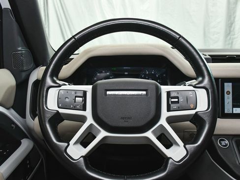 Used 2021 Land Rover Defender 110 SE AWD/4WD image 32