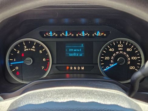 Used 2017 Ford F150 XLT RWD image 29
