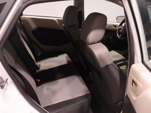 Used 2012 Ford Fiesta S FWD image 19