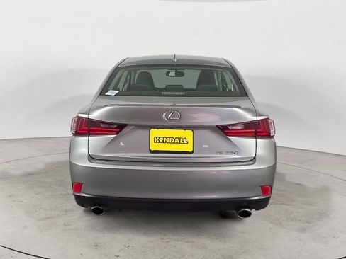 Used 2014 Lexus IS 250 image 4