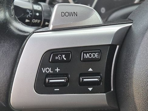 Used 2011 MAZDA MX-5 Miata Grand Touring w/ Premium Pkg RWD image 6