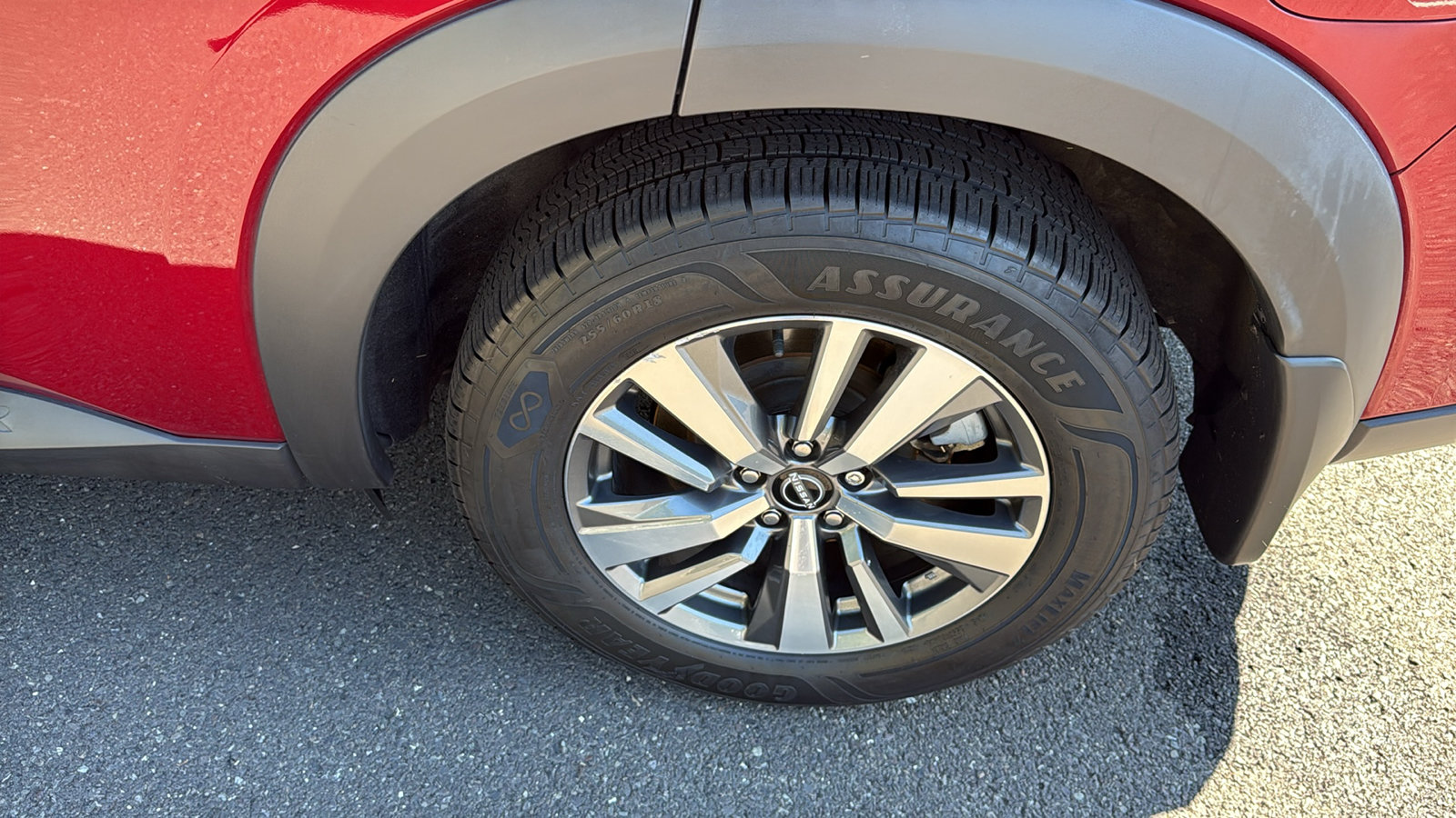 Certified 2024 Nissan Pathfinder SL AWD/4WD image 22