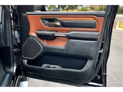 Used 2022 RAM 1500 Limited w/ Body Color Bumper Group AWD/4WD image 23