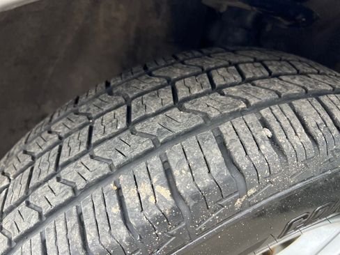 Used 2022 Chrysler Pacifica Touring-L image 23