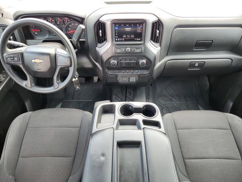 Used 2020 Chevrolet Silverado 1500 Custom w/ Custom Value Package RWD image 24