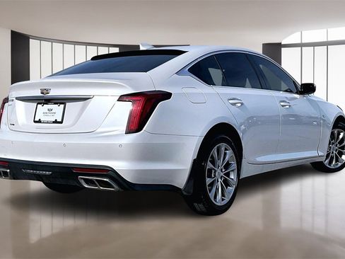 Used 2022 Cadillac CT5 Premium Luxury image 2