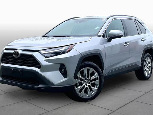 Used 2025 Toyota RAV4 XLE Premium w/ Weather Package AWD/4WD image 1