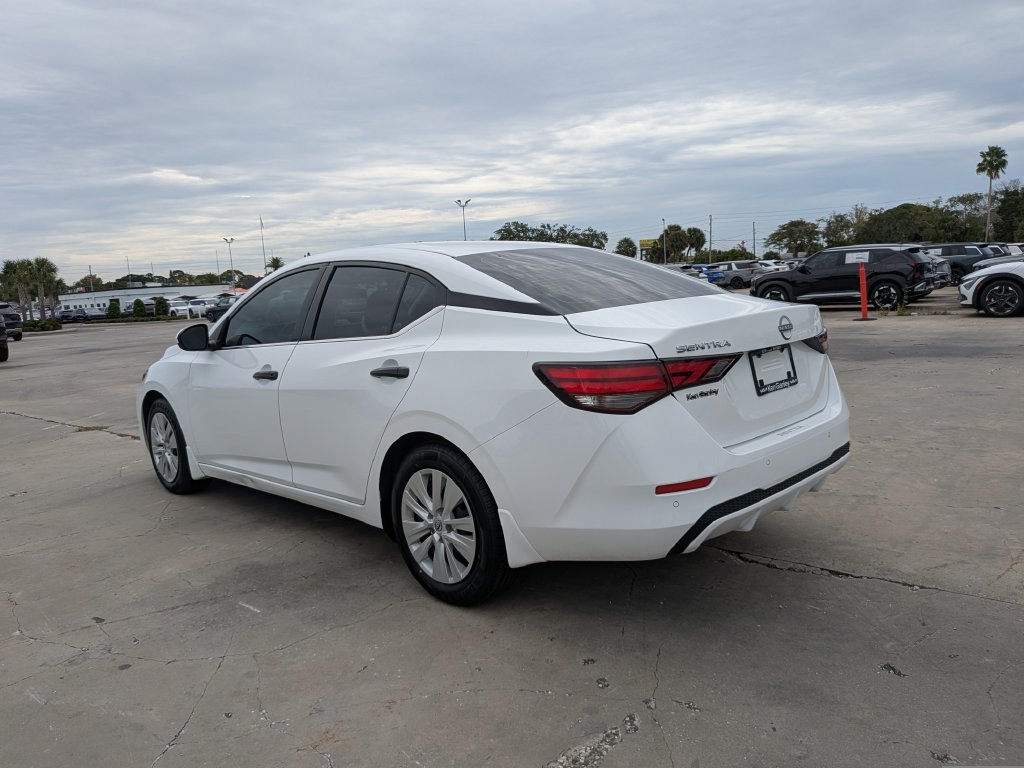 Used 2024 Nissan Sentra S FWD image 6
