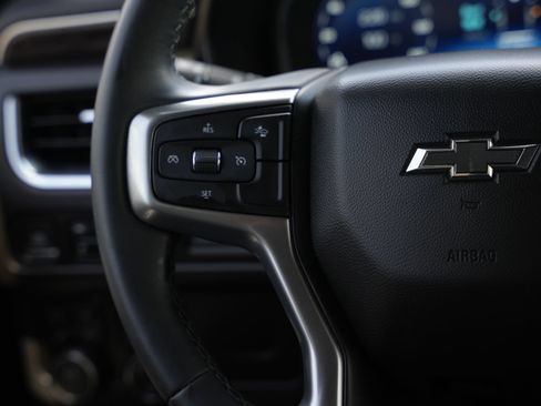 Used 2024 Chevrolet Tahoe Z71 AWD/4WD image 10