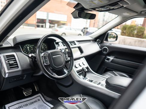 Used 2017 Land Rover Range Rover Sport SVR image 13