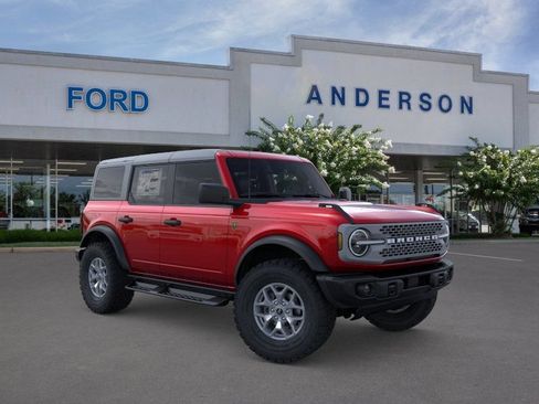 New 2025 Ford Bronco Badlands AWD/4WD image 7