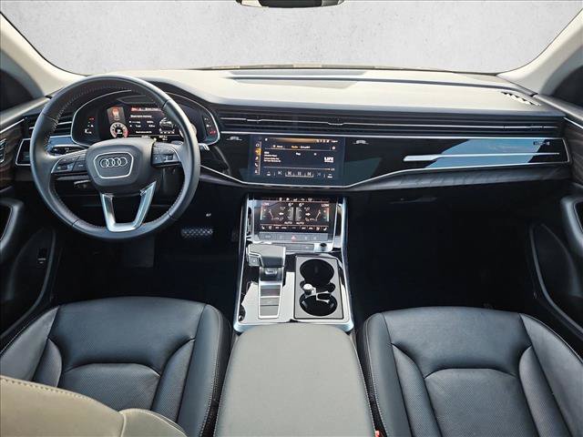 Used 2020 Audi Q8 Premium Plus w/ Premium Plus Package AWD/4WD image 19