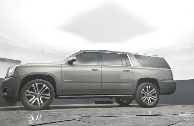 Used 2018 GMC Yukon XL Denali w/ Denali Ultimate Package AWD/4WD image 33