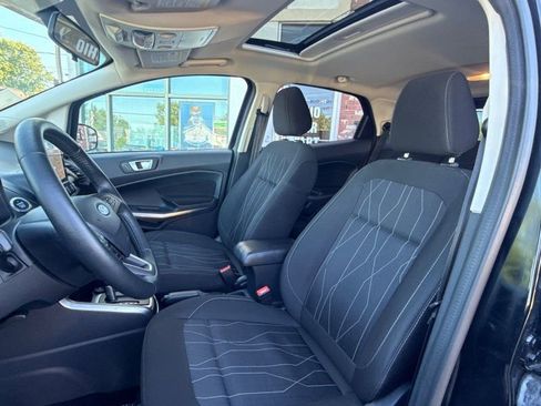 Used 2019 Ford EcoSport SE w/ SE Convenience Package AWD/4WD image 12