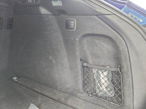 Certified 2023 Porsche Macan Turbo image 44