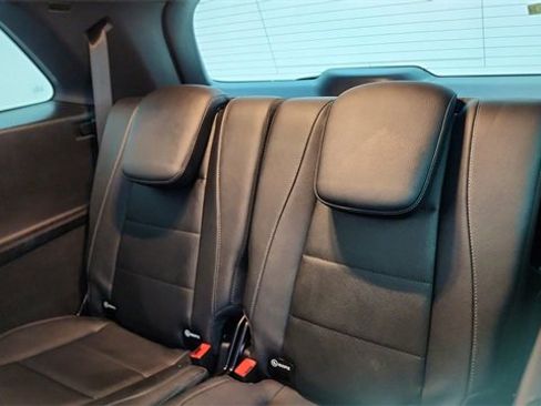 Used 2025 Mercedes-Benz GLS 450 4MATIC image 31