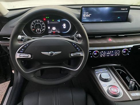 Used 2024 Genesis Electrified G80 Advanced image 12