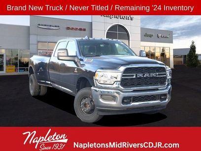 Used 2024 RAM 3500 Tradesman w/ Chrome Appearance Group