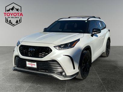 Used 2023 Toyota Highlander XSE