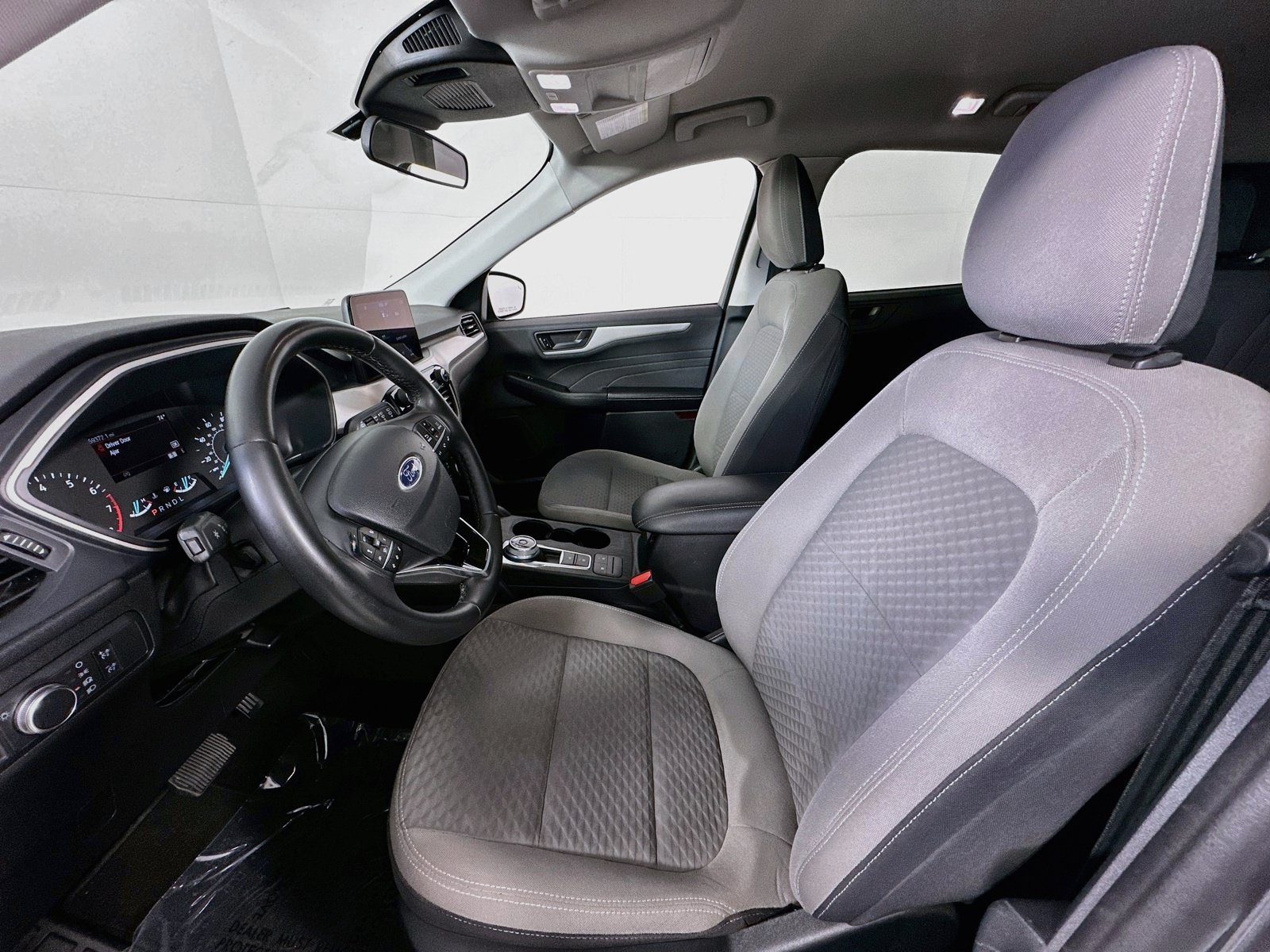 Used 2022 Ford Escape SE w/ Convenience Package FWD image 20