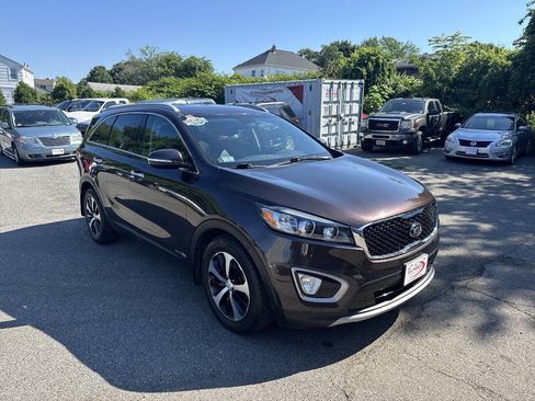 Used 2016 Kia Sorento EX AWD/4WD image 10