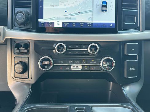 Certified 2021 Ford F150 XLT w/ Equipment Group 302A High image 16