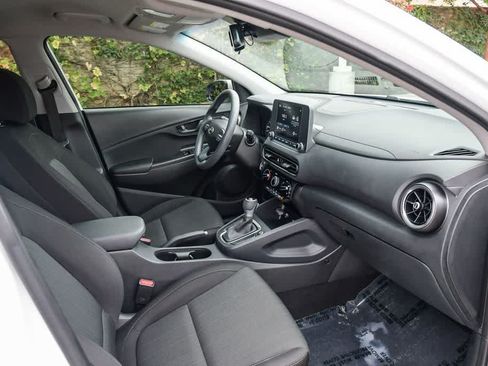 Used 2023 Hyundai Kona SEL w/ Cargo Package AWD/4WD image 14