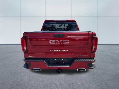 Used 2024 GMC Sierra 1500 Denali w/ Denali Reserve Package AWD/4WD image 4