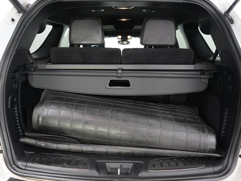 Used 2021 Dodge Durango R/T w/ Tow 'N Go Group AWD/4WD image 9