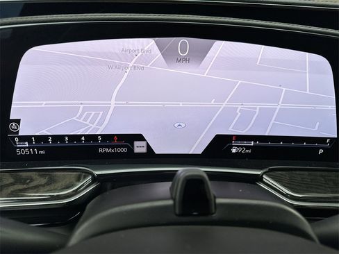 Used 2024 Cadillac Escalade Premium Luxury image 40