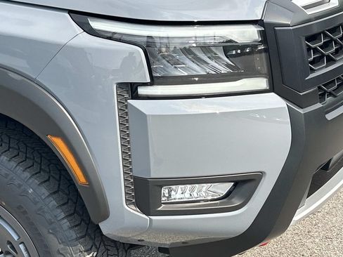 New 2026 Nissan Frontier PRO-4X w/ Pro-4x Convenience Package AWD/4WD image 10