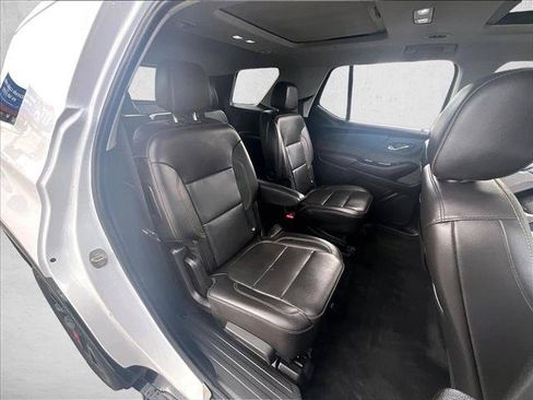 Used 2021 Chevrolet Traverse Premier w/ Redline Edition FWD image 29