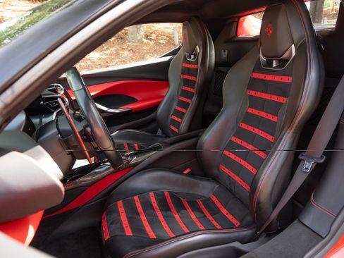 Used 2023 Ferrari 296 GTB RWD image 30