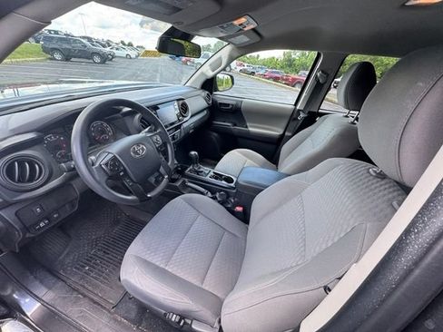 Certified 2023 Toyota Tacoma SR AWD/4WD image 14