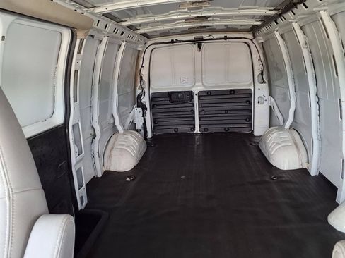 Used 2023 Chevrolet Express 2500 Extended w/ Driver Convenience Package RWD image 9