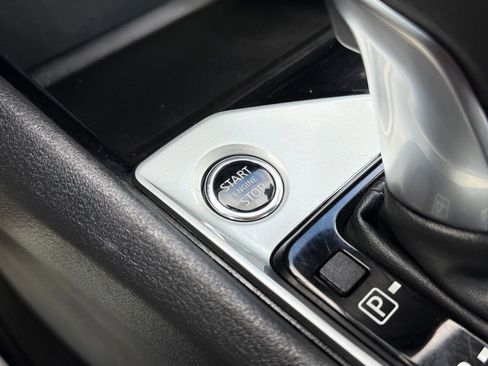 Used 2024 Nissan Altima 2.5 SV image 35