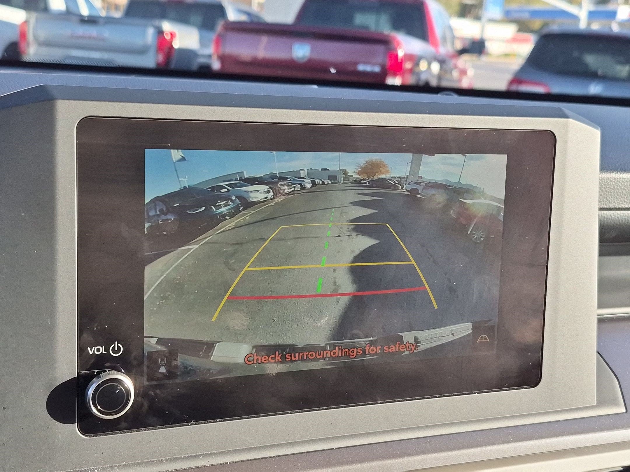 Used 2025 Toyota Tacoma SR5 AWD/4WD image 24