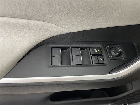 New 2025 Toyota RAV4 XLE image 17