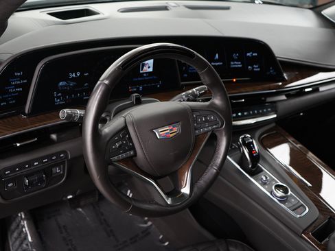 Used 2023 Cadillac Escalade Sport Platinum w/ LPO, ONYX Package AWD/4WD image 24