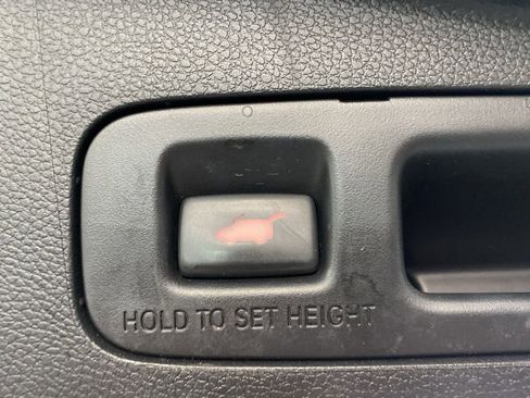 Used 2018 Honda CR-V Touring image 30