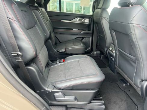 New 2026 Ford Explorer ST w/ Sun And Sound Package image 7