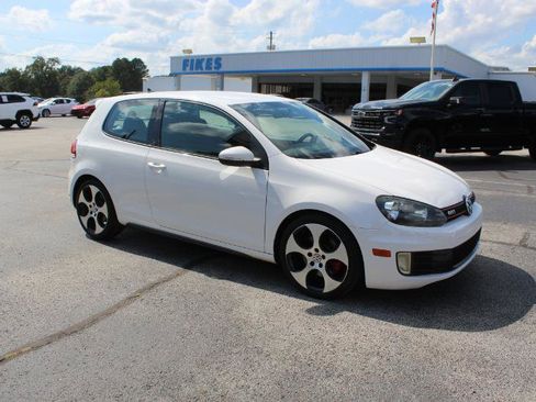 Used 2013 Volkswagen GTI 2-Door image 4